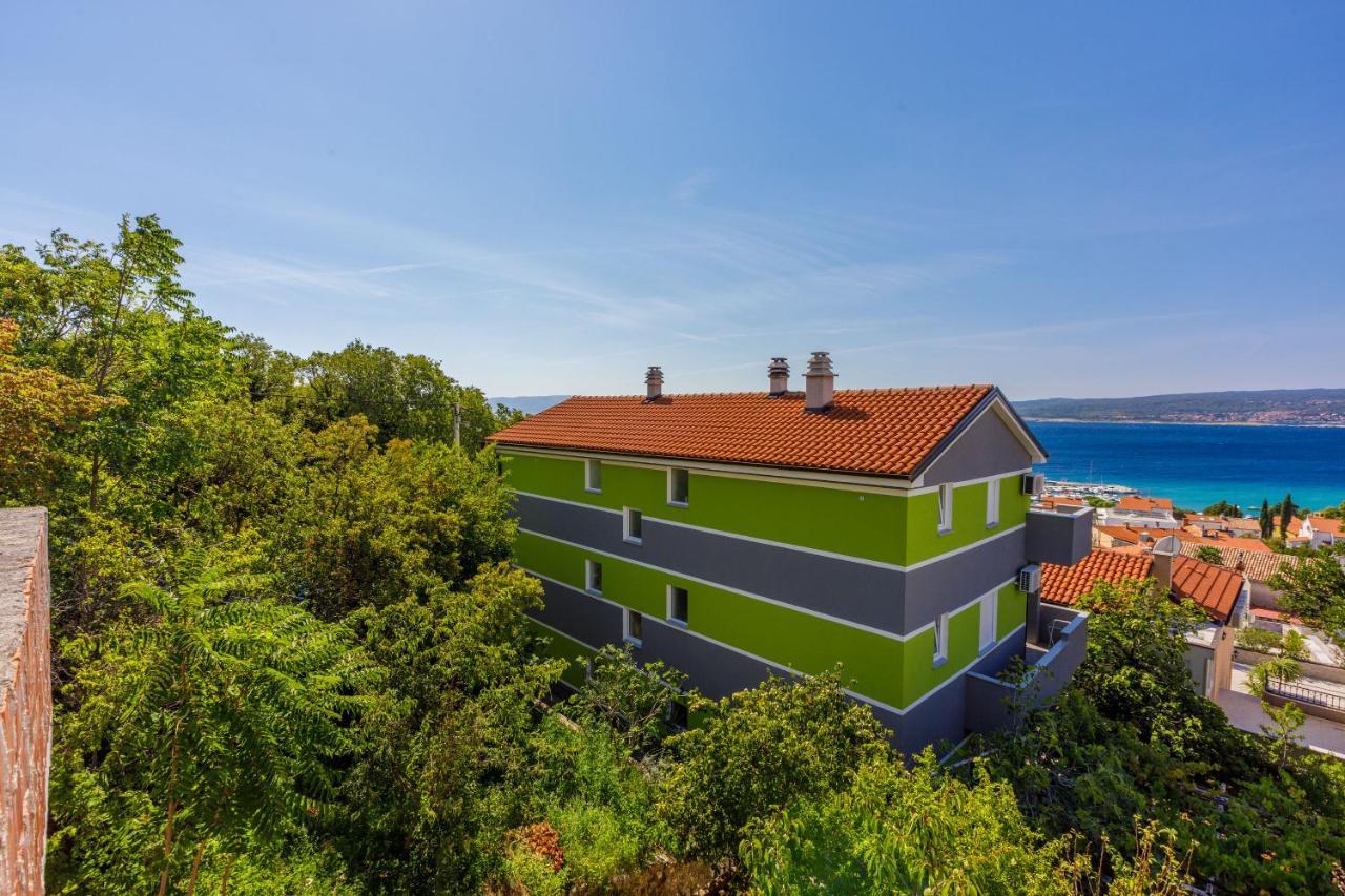 Apartments Benny Crikvenica Bagian luar foto
